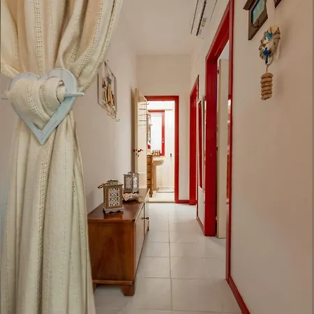 Apartment Casamare Leopardi *